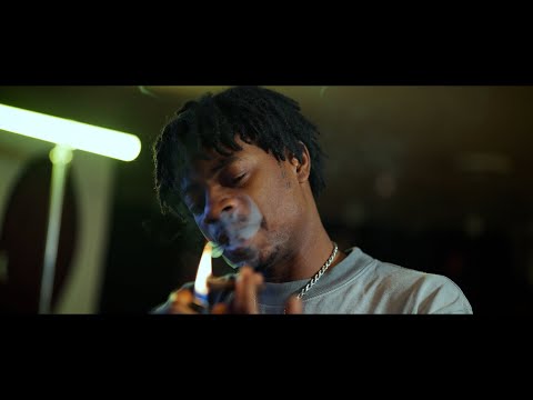 FBG Young -"Walk Down" (Official Video)