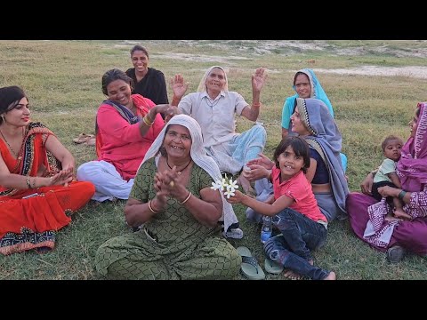 MY FAMILY  SINGING A VERY BEAUTIFUL SONG