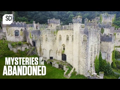 A Real Life Haunted Mansion 👻 | Mysteries of the Abandoned | Science Channel