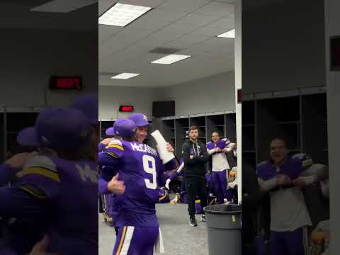 J.J. McCarthy Gives Sunday Night Football Game Ball to Offensive Line ๐