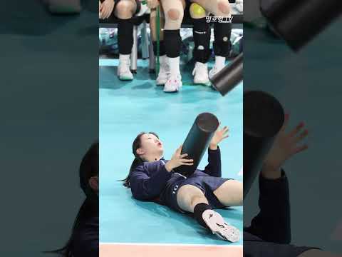 구타 당하는(?) 강소휘, 누구에게? #Shorts
