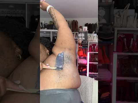 Underarm Wax 11/25 w/ @tresswellness ? #waxing #wax #underarmwax https://liketk.it/4qoaN