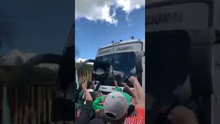 ¡Jamás perdonaremos al que no ponga huevos ni entregue el corazón! Nacional rumbo a Uruguay