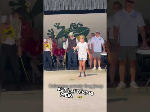 Unbelievable! This girl made her frog do the impossible! 💥🐸 #shortvideo