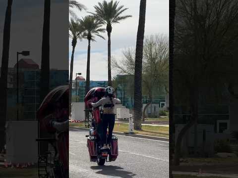 Almost dropping the bagger to wheeling it 🙌 @dreastunts #harleydavidson #roadglide #wheelie