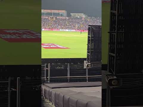 #jamieoverton straight 6 to #harshitrana 4th #t20 #indvseng #cricket #viralvideo #icc #bcci #shorts