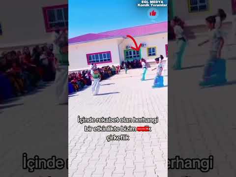 Çuvalın içinde nasıl koşulur😂 #komikvideolar #komik #shorts #reels #mizah #keşfet