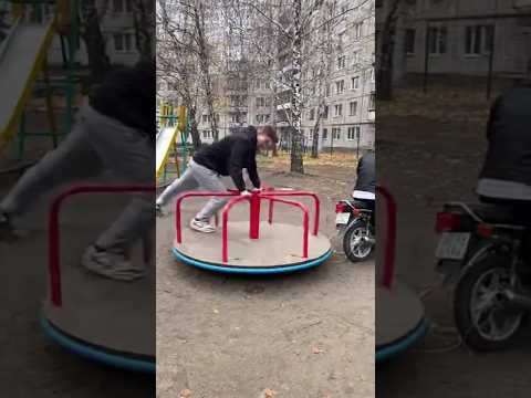 СЛУЧАЙ НА ПЛОЩАДКЕ #sora2 #ai #нейросеть