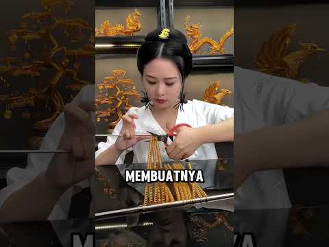 Patung Kabel Emas Yang Cantik ๐