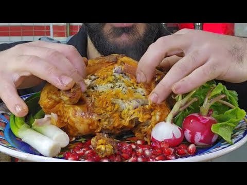 تحدي اكل دجاجة محشية ومشوية بالكيس الحراري Grilled chicken eating challenge