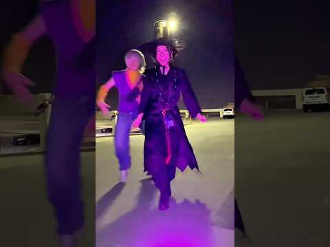 Forced my husband who hates cosplaying to be my Mystery Saja for Halloween🤣😭 #kpopdemonhunters