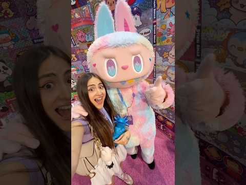 I got SCAMMED by a GIANT LABUBU?!😱
