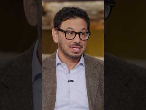 Al Madrigal on the L.A. community coming together in the wake of the wildfires #DailyShow