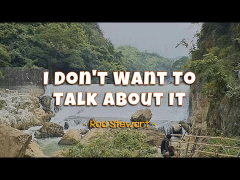 I DON’T WANT TO TALK ABOUT IT – (4k Karaoke Version) – in the style of Rod Stewart