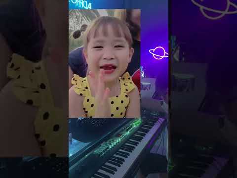 Pha Gánh Remix Cô Bé Hát Ca Cổ Cực Hay Hot Tik Tok | Hưng Hack #Shorts