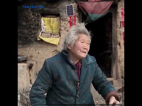 Con cái coi đồng t iền hơn cha mẹ