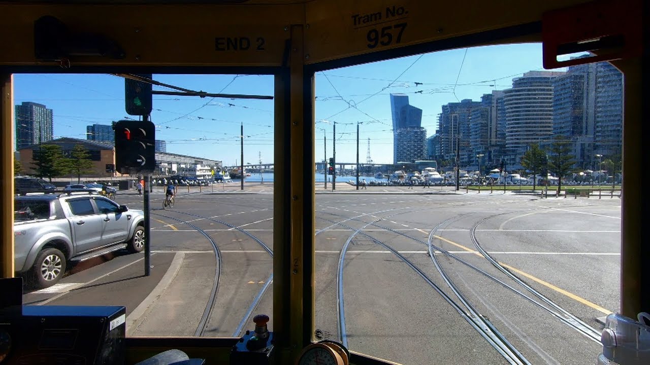 Tram Driver-s Eye View - Ride Melbourne-s City Circle with a Heritage W Class Tram (Australia)