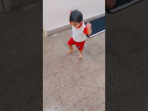 Baby enjoyed Dhol Beat on repeat 🔥🔥🔥 #shortvideo #shorts #babydoll #viralshorts#subscribe 🙏