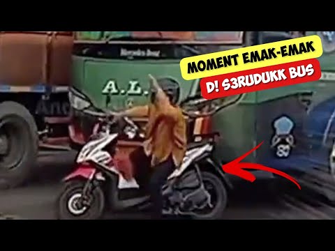 Moment Menegangkan Ibu-ibu Tersenggol Bus Saat Menyebrang Perlintasan Kereta‼️