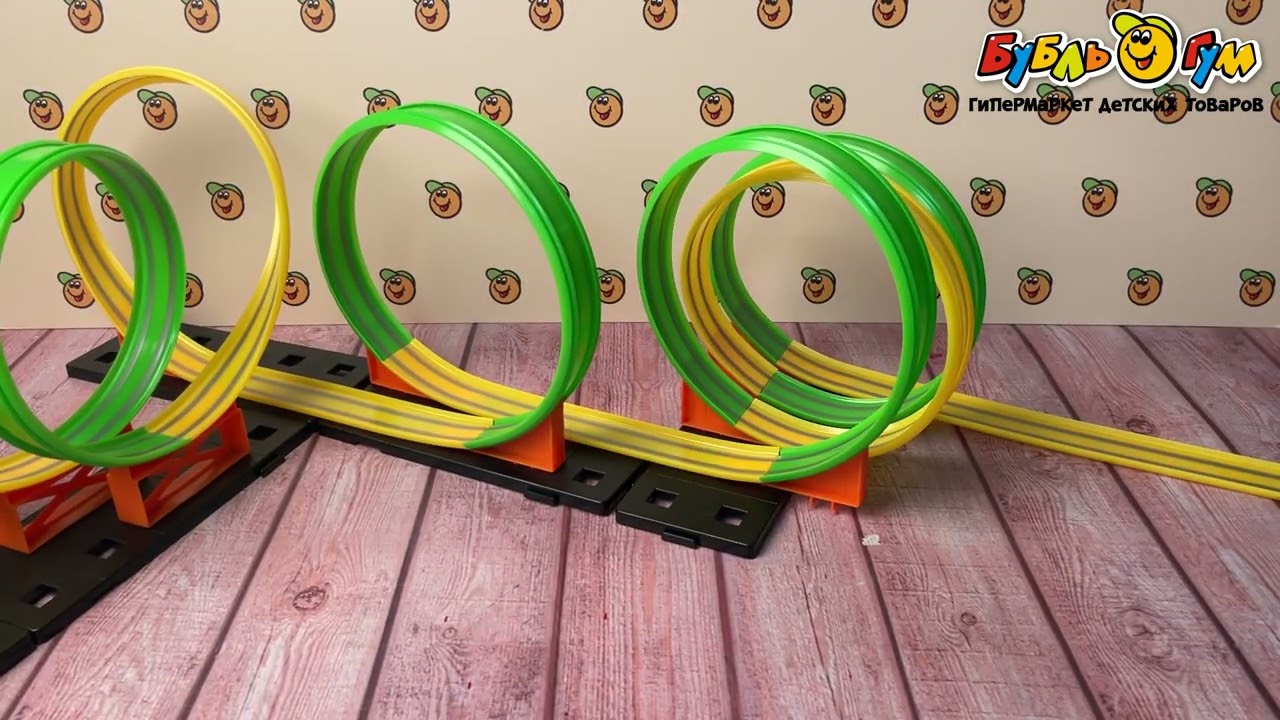 Трек MotorMax Twist & Turn с машинками 2шт с 3лет - видео