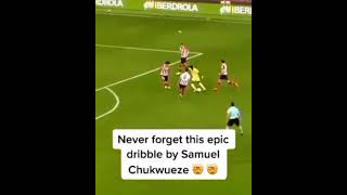 Chukwueze doing the messi