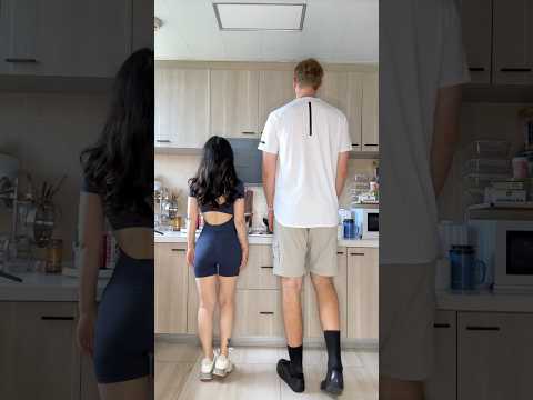 The reference of my husband dress me for the gym#ootd #fyp #couple #contrast