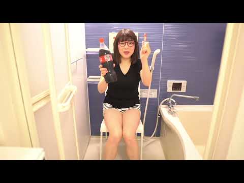 人妻の過去に撮ったボツ動画。。。メントスコーラ。笑
