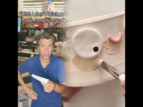 Gift cards don’t work like this😂😂 #tiktokcomedy #funny #laugh #karen #giftcard #foryou