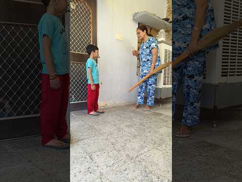 Mummy or Jadhu ?? #shorts #funny #viral #agastyasingh #comedy
