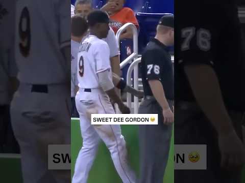 That time Dee Gordon made a new friend 🥹