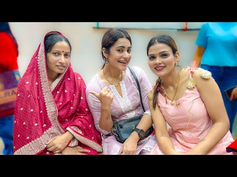 Shanti ko karwayi karwachuth Ki shopping