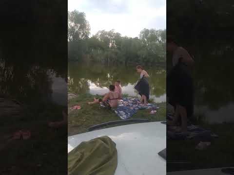 Відпочинок на ставку