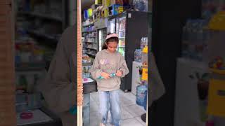 شوفو ذكاء البنت😂😂