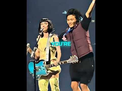 Katy Perry fan INVADES Stage 😲