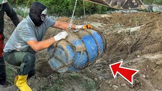 We Found an Abandoned Barrel That Shocked The Whole World❗️ [Treasure Hunt With a Metal Detector]