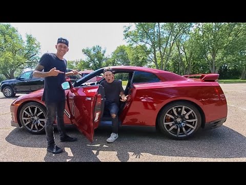 DRIVING ROMAN ATWOOD'S GTR!