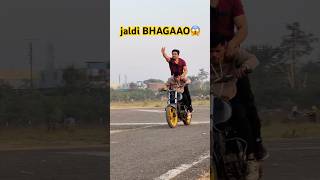 BHAI Jaldi BHAGAAO Jaldi😱😱 #farazstuntrider #bikers #superbikes #shorts