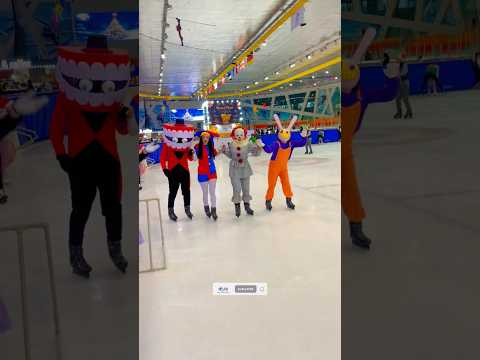 Skating with Pennywise the Dancing Clown THE AMAZING DIGITAL CIRCUS