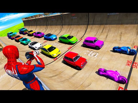 Desafio Skateboard X Ramp com Heróis! Crazy Сhallenge on Cars, Trucks and Bikes GTA 5