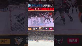 Noel Acciari scores in Penguins Capitals game