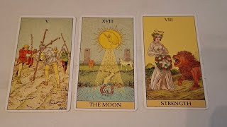 DA LI ZNA DA TI SE SVIĐA? TAROT PORUKE
