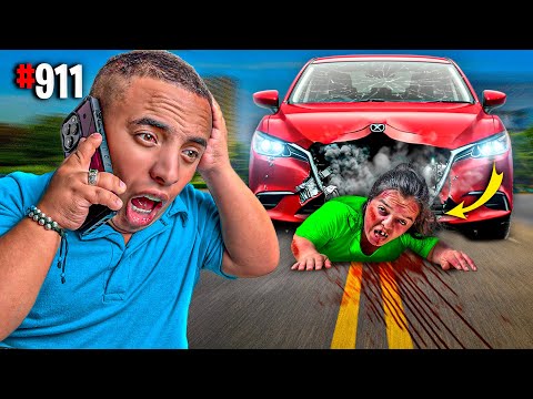 ¡LA ENANA es ATROPELLADA por UN AUTO! * SU VIDA esta EN RIESGO