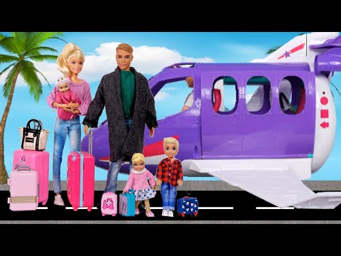 Familia Barbie & Ken Rutina de Viaje en Avion