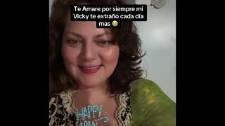 Para los que dicen que compre otra y que eso ara que olvide a Vicky #parrot #talkingparot #loros