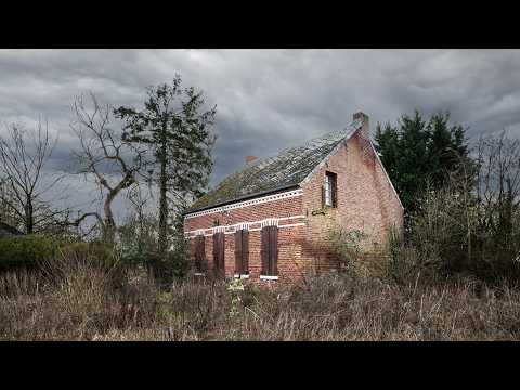 Abandoned Tiny Home in a French Village – Fully Preserved