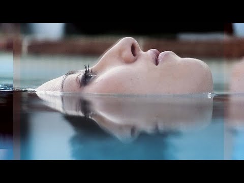 Marie Bothmer - Swimmingpool (offizielles Musikvideo)