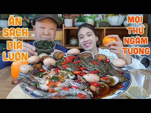 |897| GHẸ, TRỨNG VỊT, BÀO NGƯ, TÔM, SÒ ĐIỆP, TÔM TÍCH NGÂM TƯƠNG HAI CHA CON ĂN SẠCH DĨA.