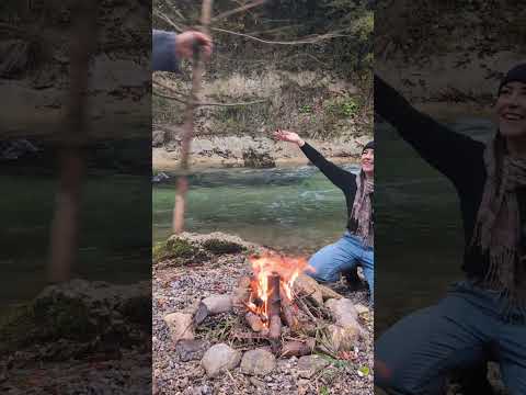 What are they cooking? #Outdoorcooking #bushcraft #frictionfire #wildernesssurvival #campfire #diy