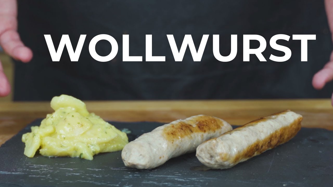 Wollwurst - Swollen Weisswurst without casing