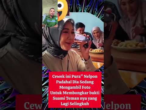 Cerdas, Cewek ini pura pura Nelpon Padaha Mengambil Gambar.
